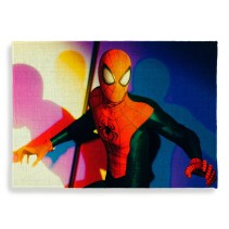 Alfombra impresa spider man (medidas 70 x 50 cm)