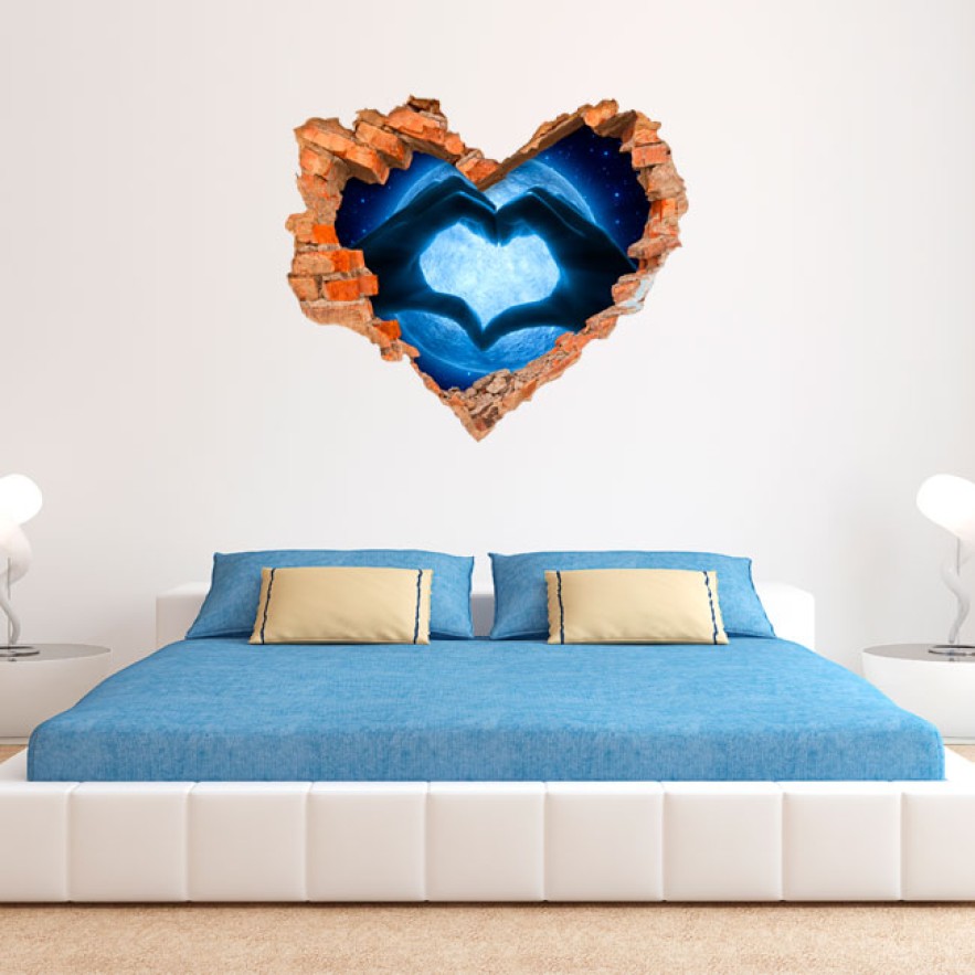 Vinilos agujero 3d manos haciendo un corazón sobre luna llena