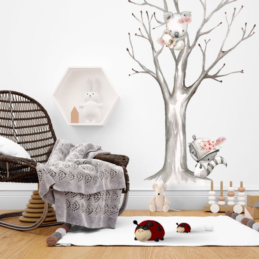 Vinilos decorativos acuarela mapache y koalas en el árbol