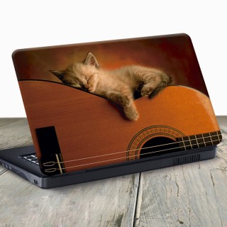 Vinilo para portátil gato en la guitarra