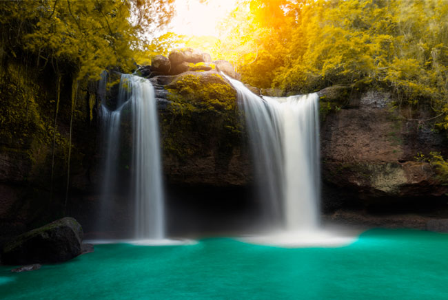 Fotomural cascada haew suwat tailandia