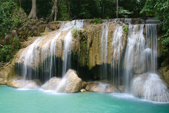 Fotomural o papel pintado cascadas tailandia