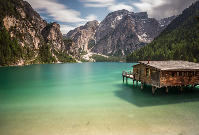 Fotomural o papel pintado paisaje lago braies italia