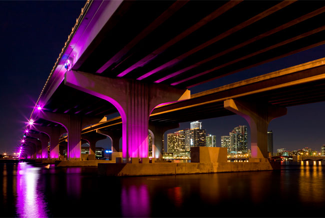 Fotomural o papel pintado miami puente macarthur causeway