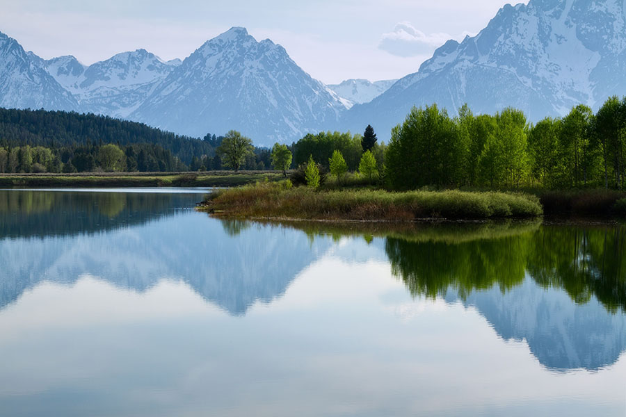 Fotomural Montañas y lago